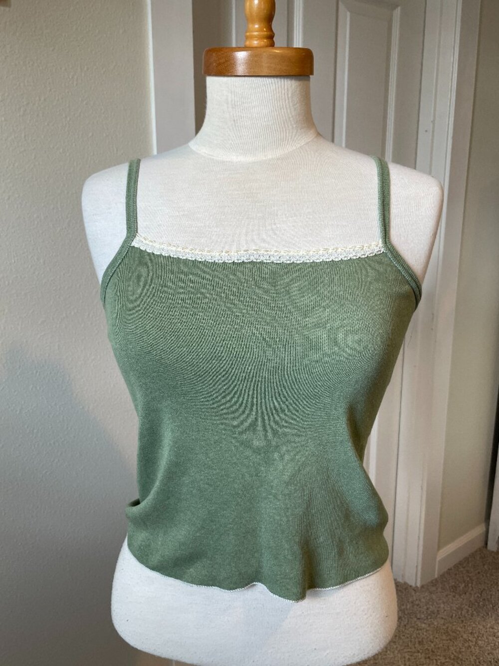 90s Bulldog Guaranteed Tough Spaghetti Tank Top Light Green Off-White Lace